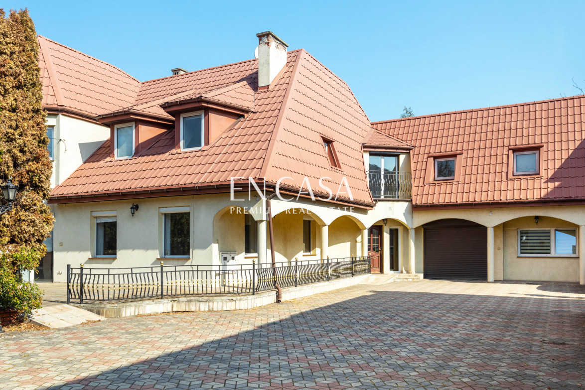 Commercial space Sale Raszyn Al. Krakowska&nbsp;ave. 16